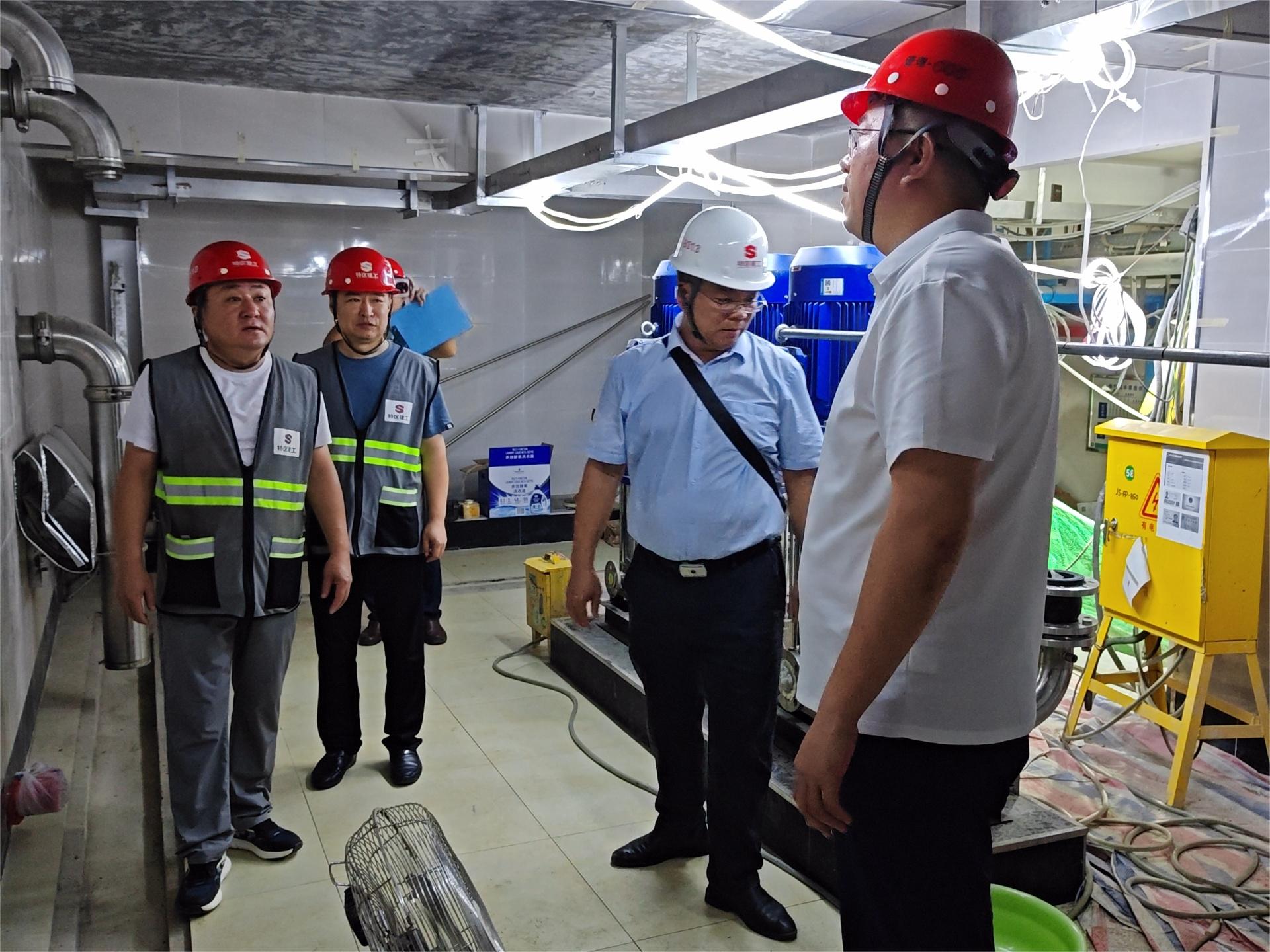 成吉祥.jpg 成吉祥.jpg