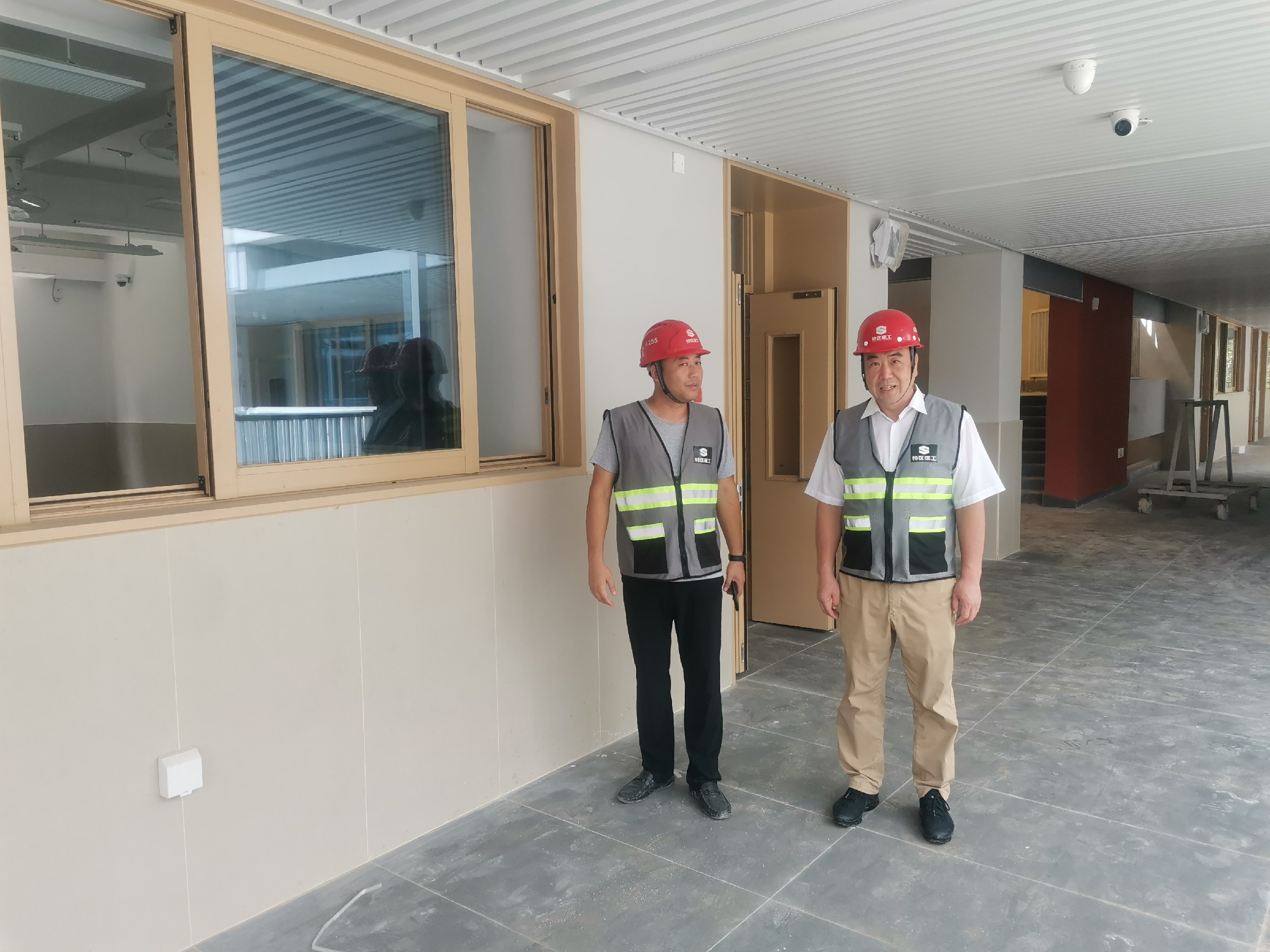 穆大宁.jpg 穆大宁.jpg