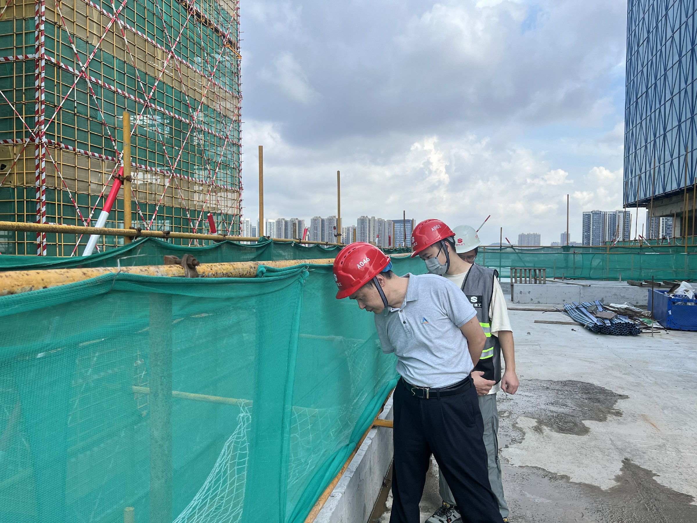 陈志龙~1.jpg 陈志龙~1.jpg